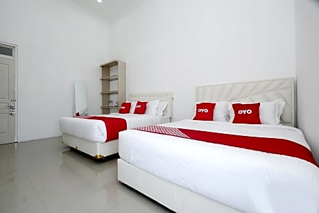 Standard Family Room