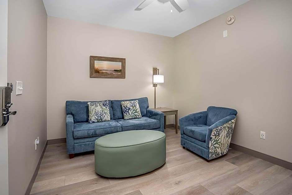 Lighthouse Suites - Best Western Signature Collection