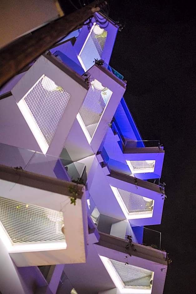 Qbic City Hotel