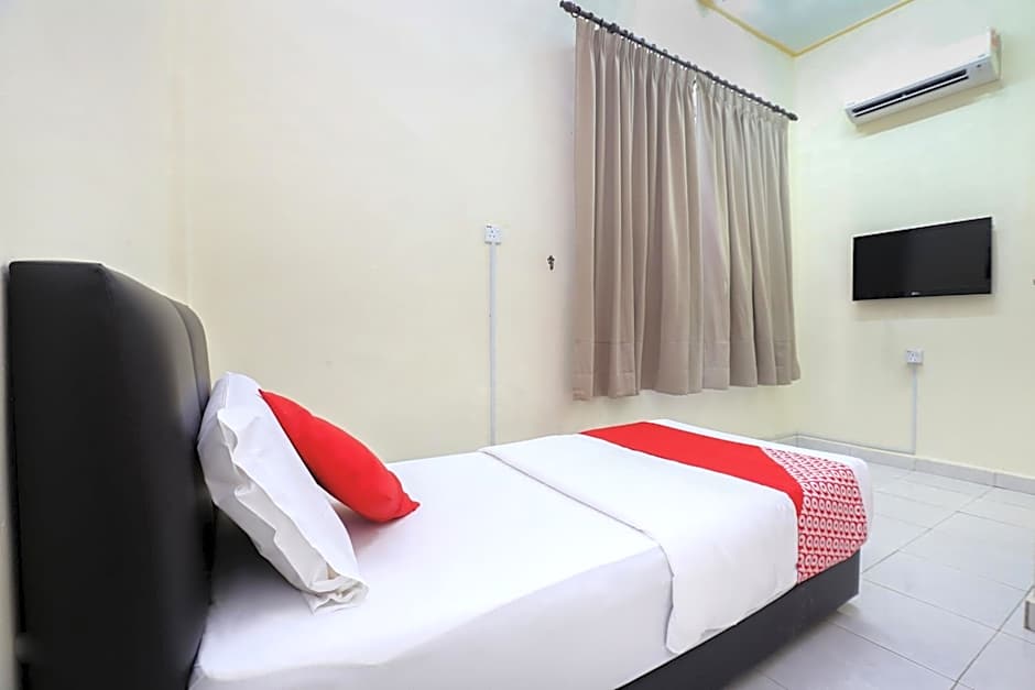 Hotel O Pelangi Marang