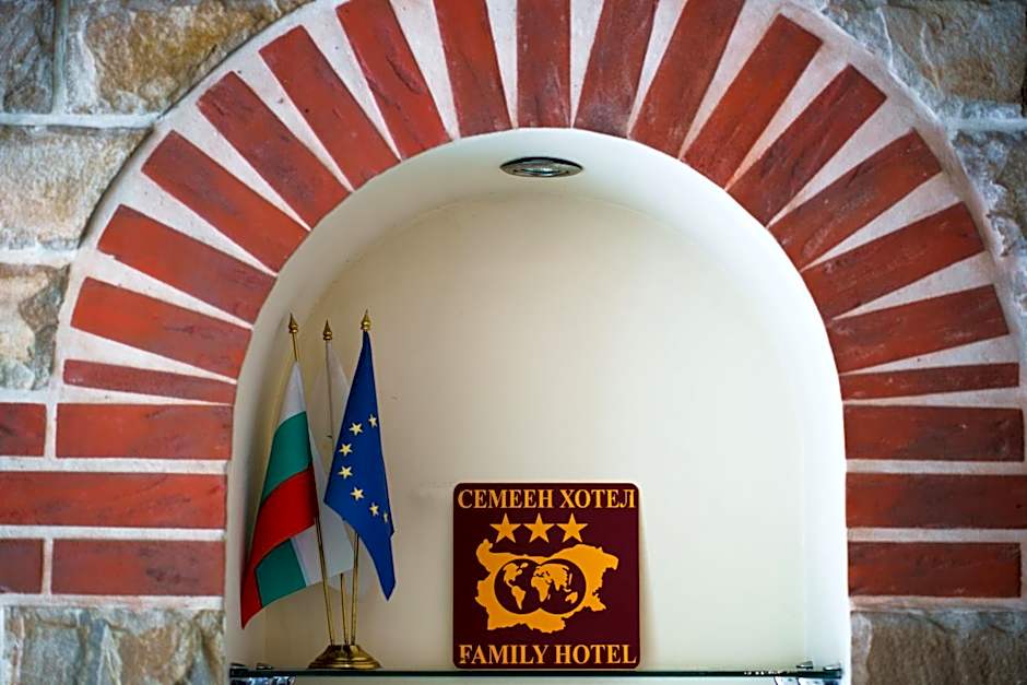 Dionis Hotel