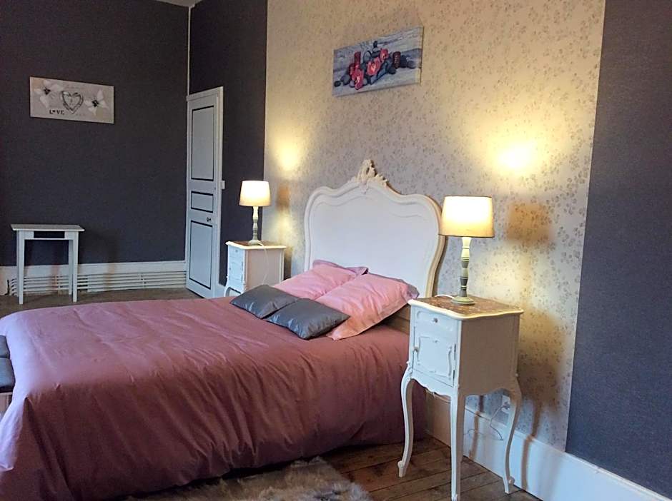 CHATEAU DE CHAVANNES