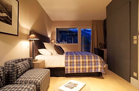 Classic Family Room (2 Adults and 1 Child) without specific view