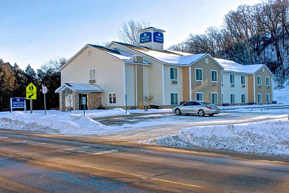 Cobblestone Inn & Suites - Durand