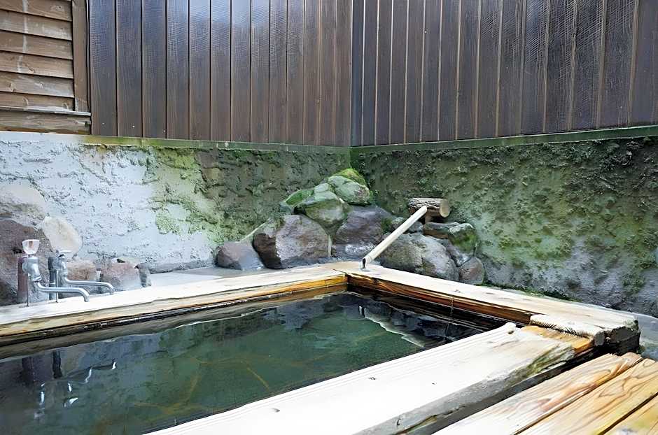 Yufuin Onsen Hasuwa Inn