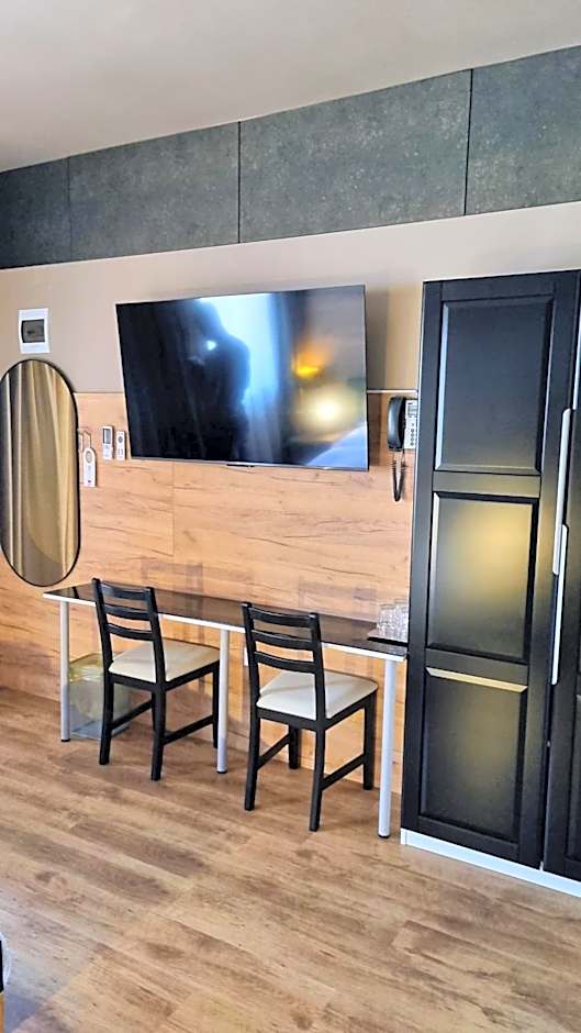 Boutique Hotel & Event Center