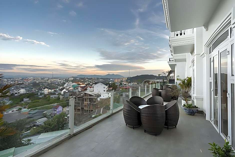 New Life Hotel Dalat