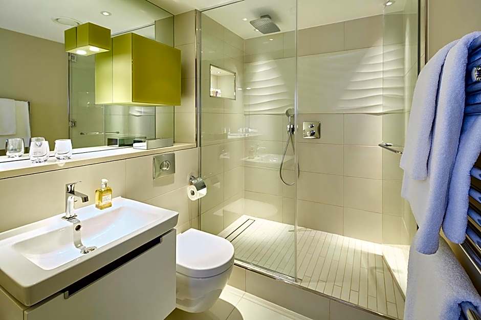 Cheval Three Quays at The Tower of London