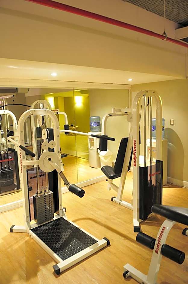 Loi Suites Recoleta Hotel