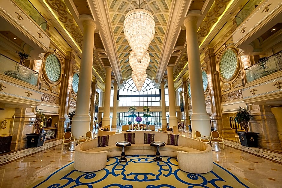 The Ritz-Carlton Abu Dhabi - Grand Canal