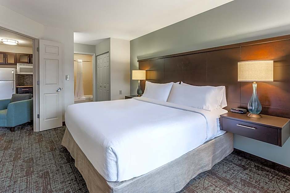 Staybridge Suites Davenport By IHG