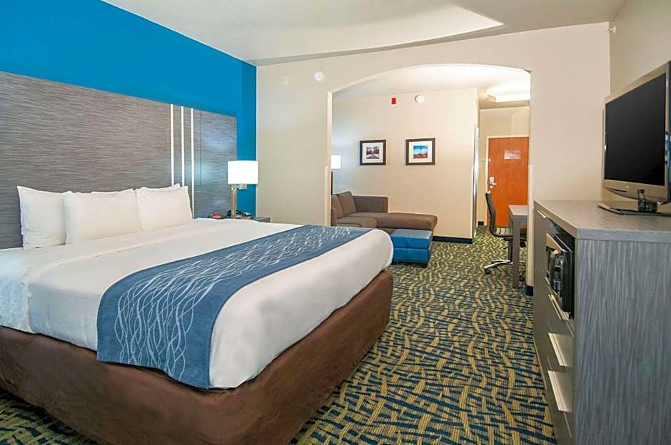 Comfort Inn & Suites Pauls Valley - City Lake