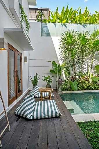 Moonlight Villa 3 by Betterplace
