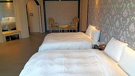 Family Quadruple Room