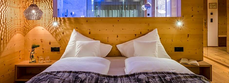 Tratterhof Mountain Sky Hotel