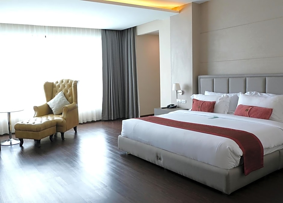 The Cheewin Hotel And Convention