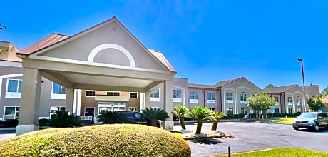 Red Roof Inn & Suites Albany, GA