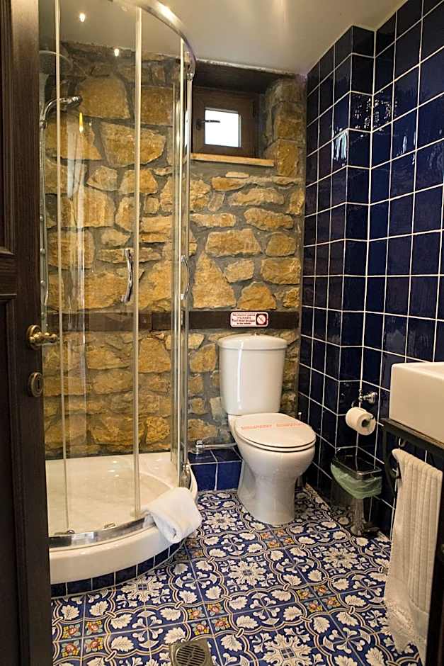 Archontiko Emmanouilidi Suites