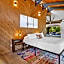 Basecamp Lodge