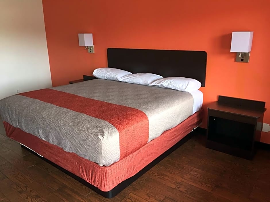 Motel 6-Waco, TX