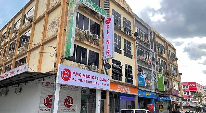 Loft Pals Urbanstay Lodge, Kapit