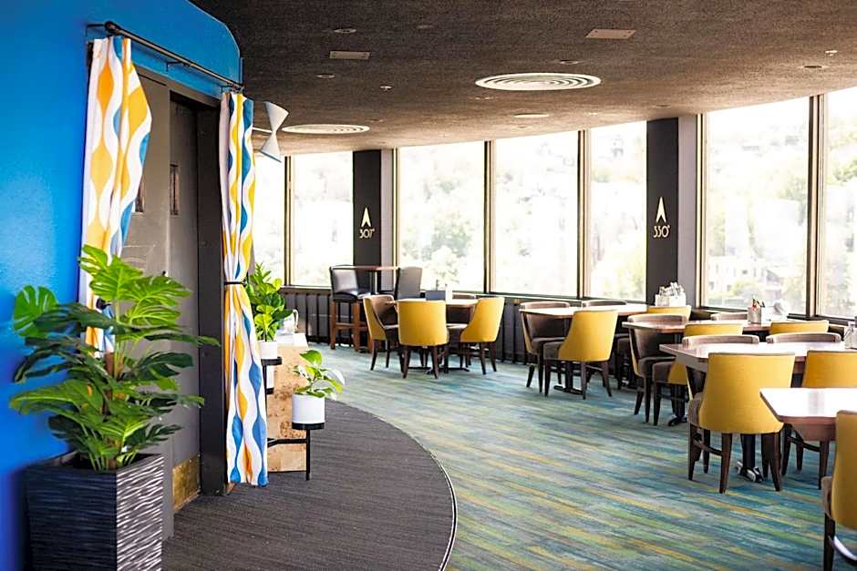 Radisson Hotel Duluth-Harborview