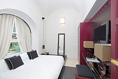 Suite Sea View with Pool
