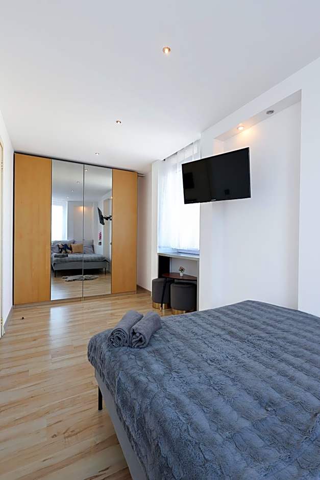 ClickTheFlat Chłodna Center Apart Rooms