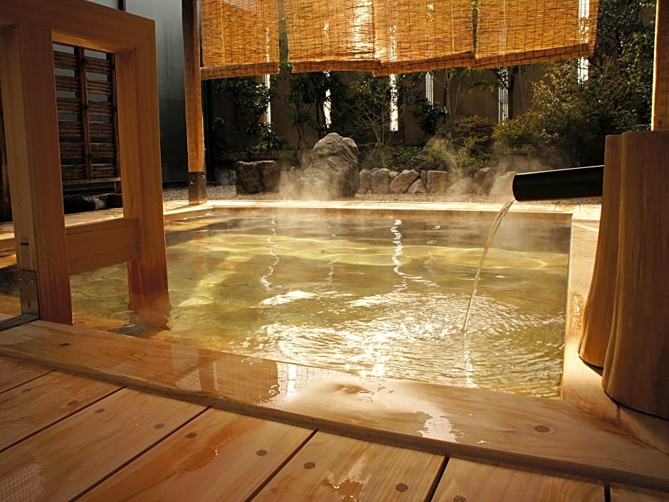 Yukeikohan Suitenkaku
