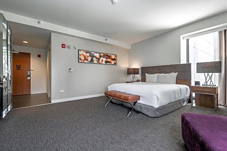 King Accessible Room