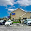 Passport Inn Paradise PA