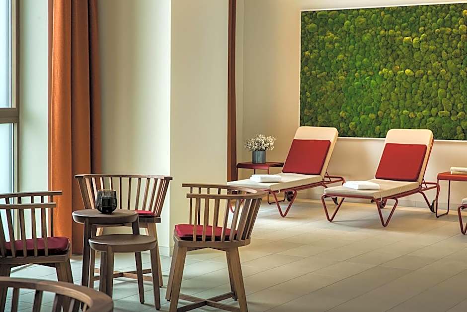 IntercityHotel Amsterdam Airport