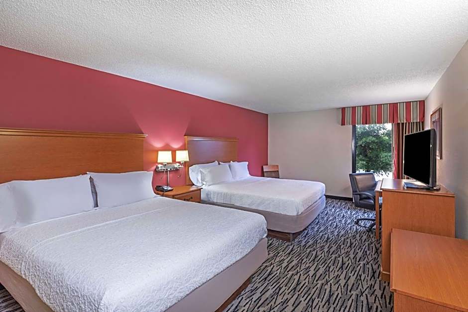 Hampton Inn By Hilton Aiken