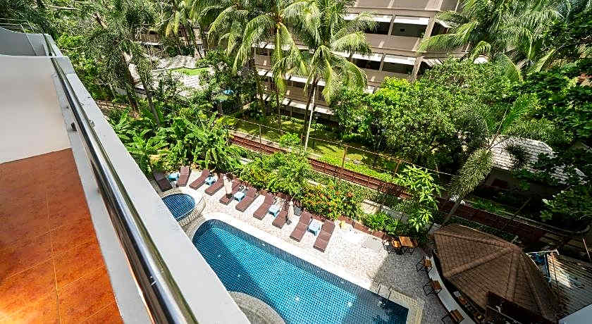 PATONG CENTRAL RESIDENCE & APARTMENT