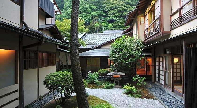 Kinosaki Onsen Nishimuraya Honkan