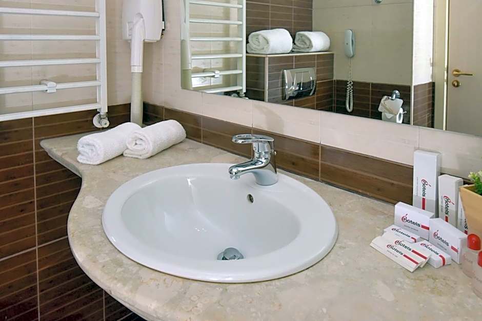 Rhodopi Home Hotel Chepelare- Half Board & Wellness