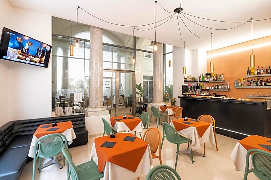 Central Gallery Rooms- Palazzo D'Ali' Staiti XIX