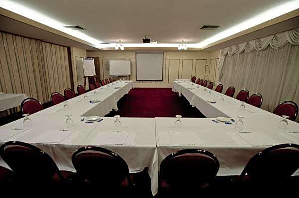 Centrepoint Motor Inn