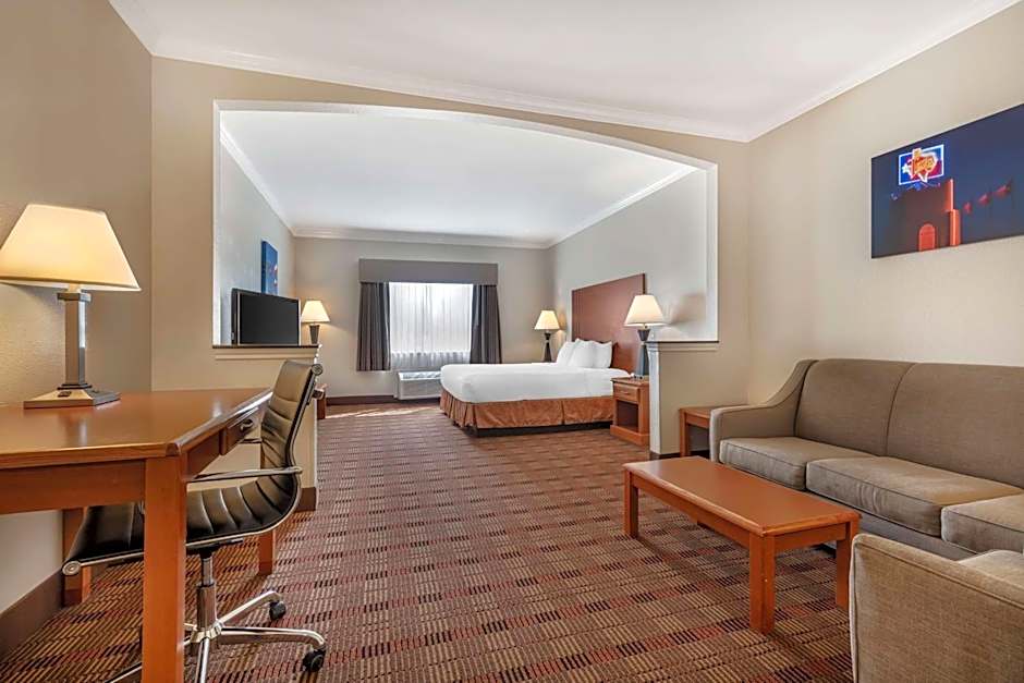 Best Western Clubhouse Inn & Suites