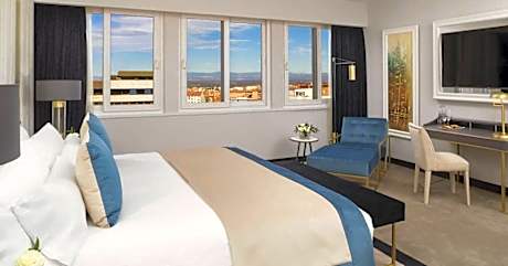 The Level Castilla Suite
