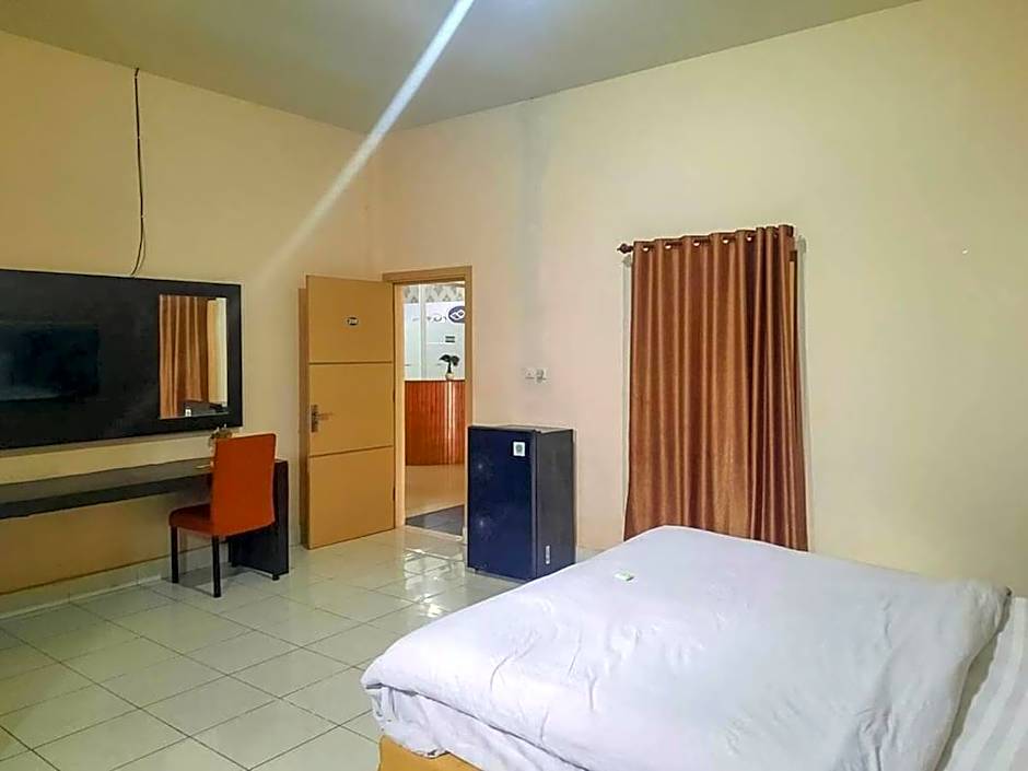 Hotel Puri Yasmin Potowanua Lasusua RedPartner