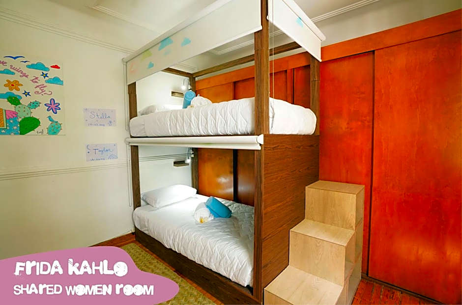 Hostal Fungi Casa Rosa