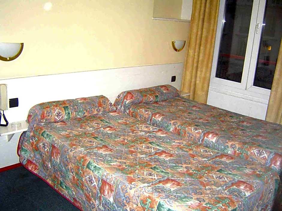 Hotel Ferney République