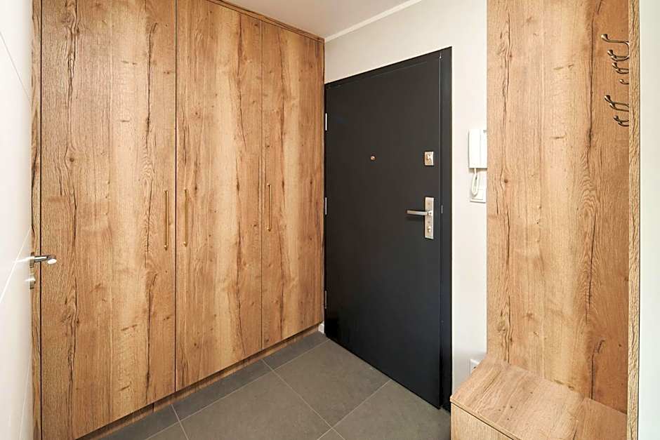 Symphony City Square Aparthotel