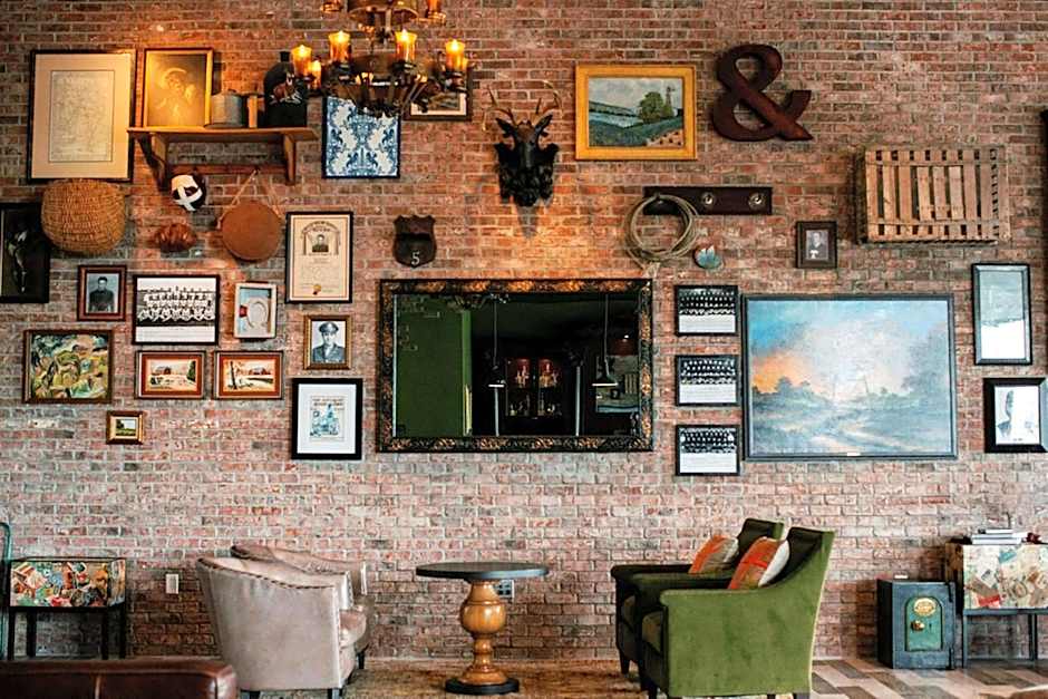 The Stella Hotel, Autograph Collection