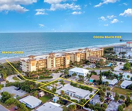 Boutique Vacation Rental Complex At Beach