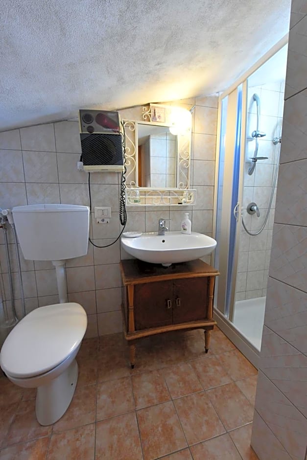 B&B Tredomus