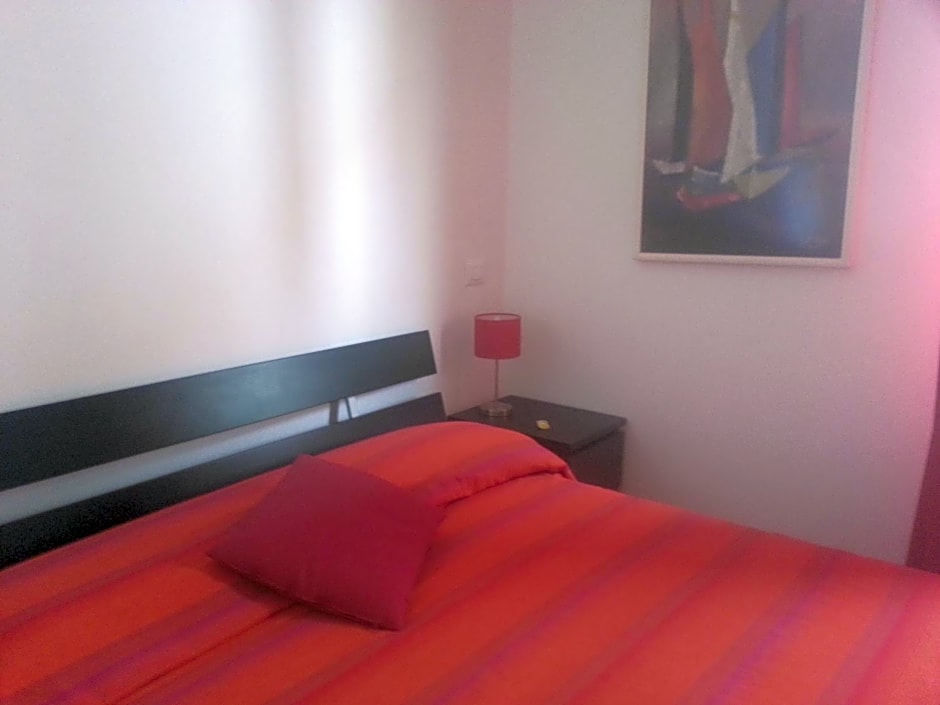 A Due Passi Dal Centro Rooms For Rent