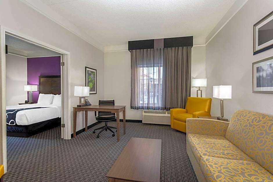 La Quinta Inn & Suites by Wyndham Denver Boulder - Louisville