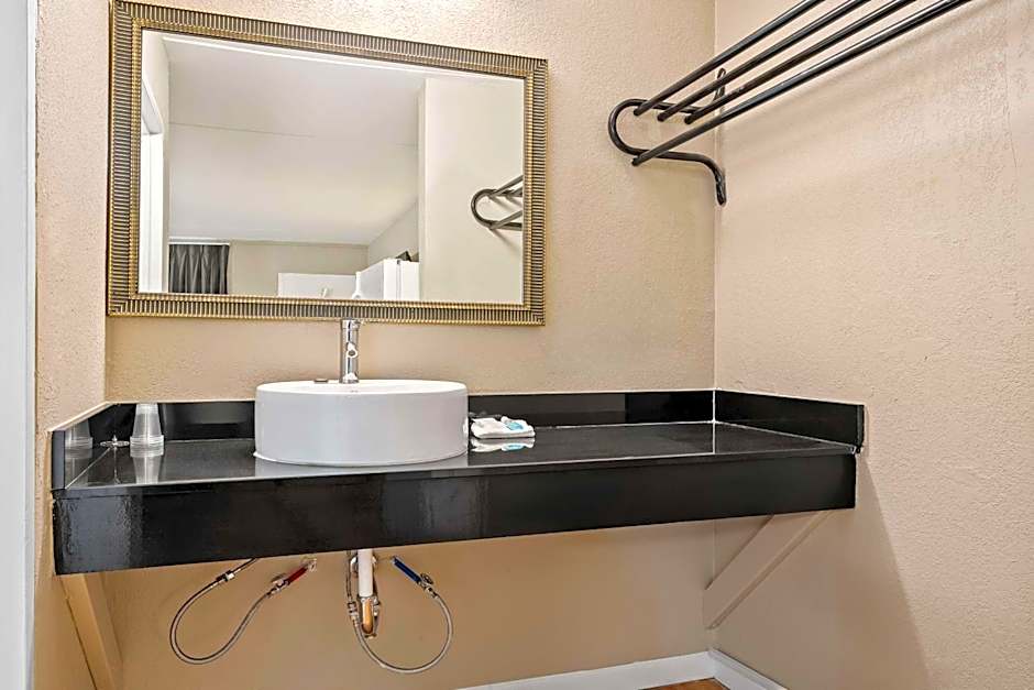 Signature Inn Danville